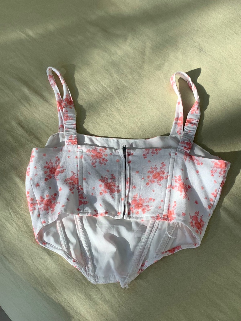 blusa flores