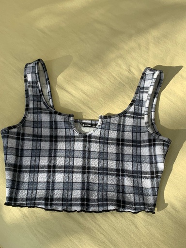 blusa cuadros corta 
